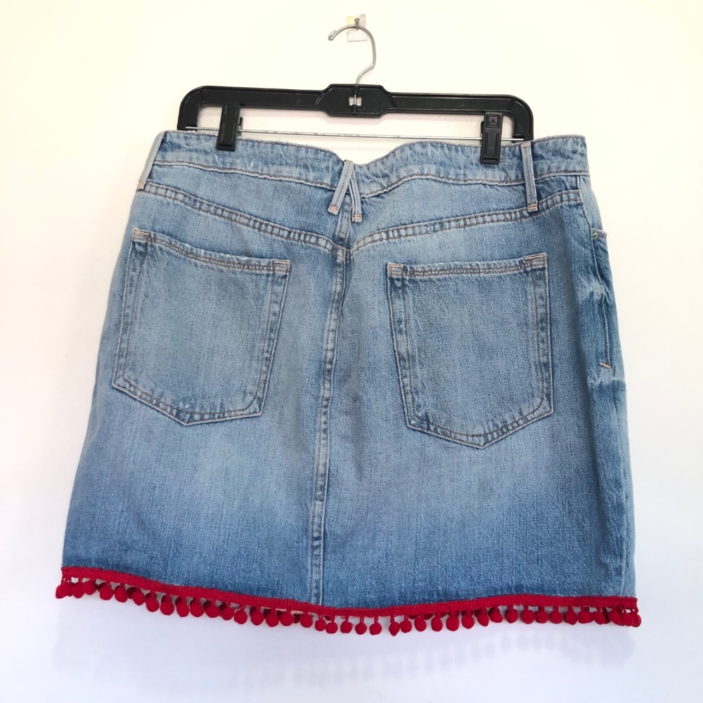Good American Pom Pom Denim Mini Jean Skirt - Picture 6 of 8